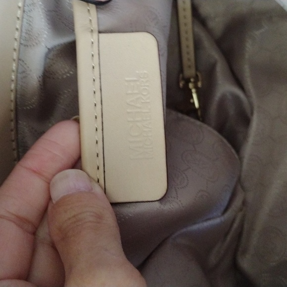 Michael Kors Large Jet set - Picture 6 of 8